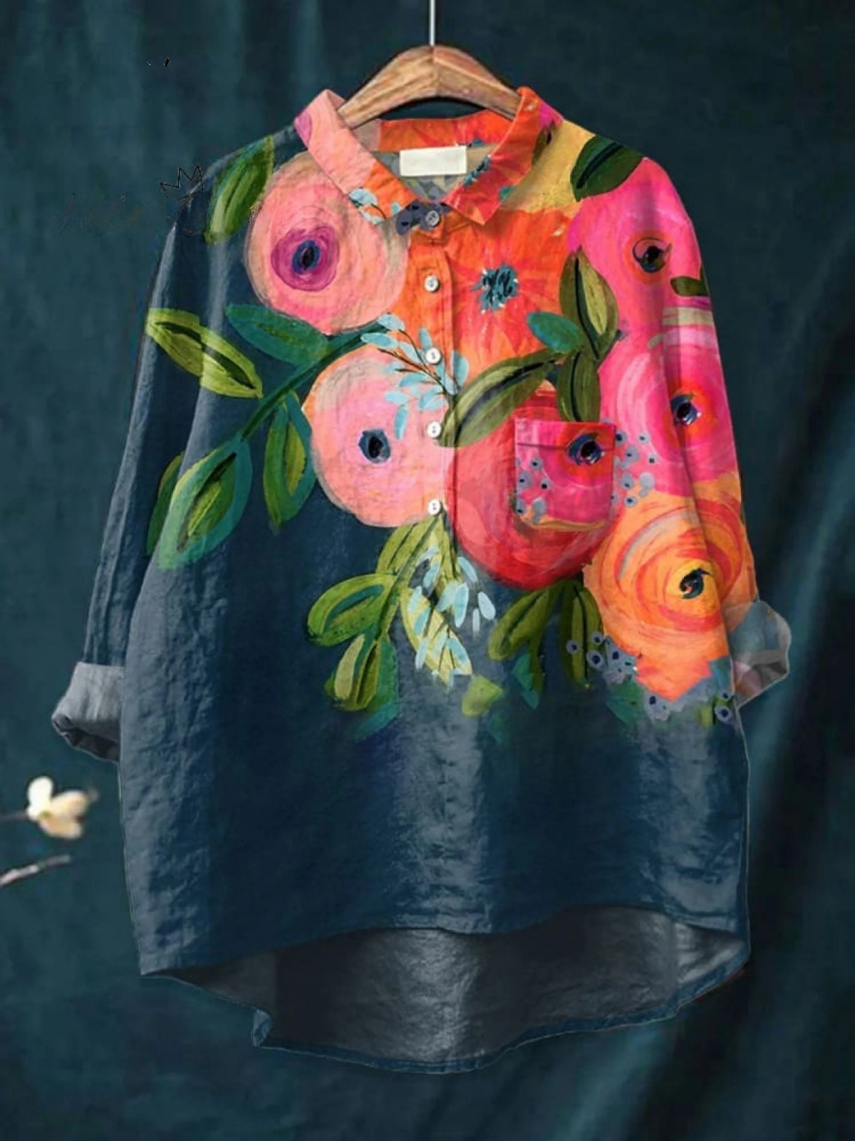 Martha | Legeres T-Shirt mit künstlerischem Blumenprint