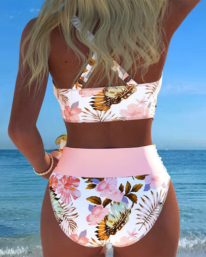 Marie | Bikini mit kontrastierendem Blumenmuster und Schlitz