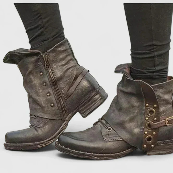 Annegret | Orthopädische Stiefel